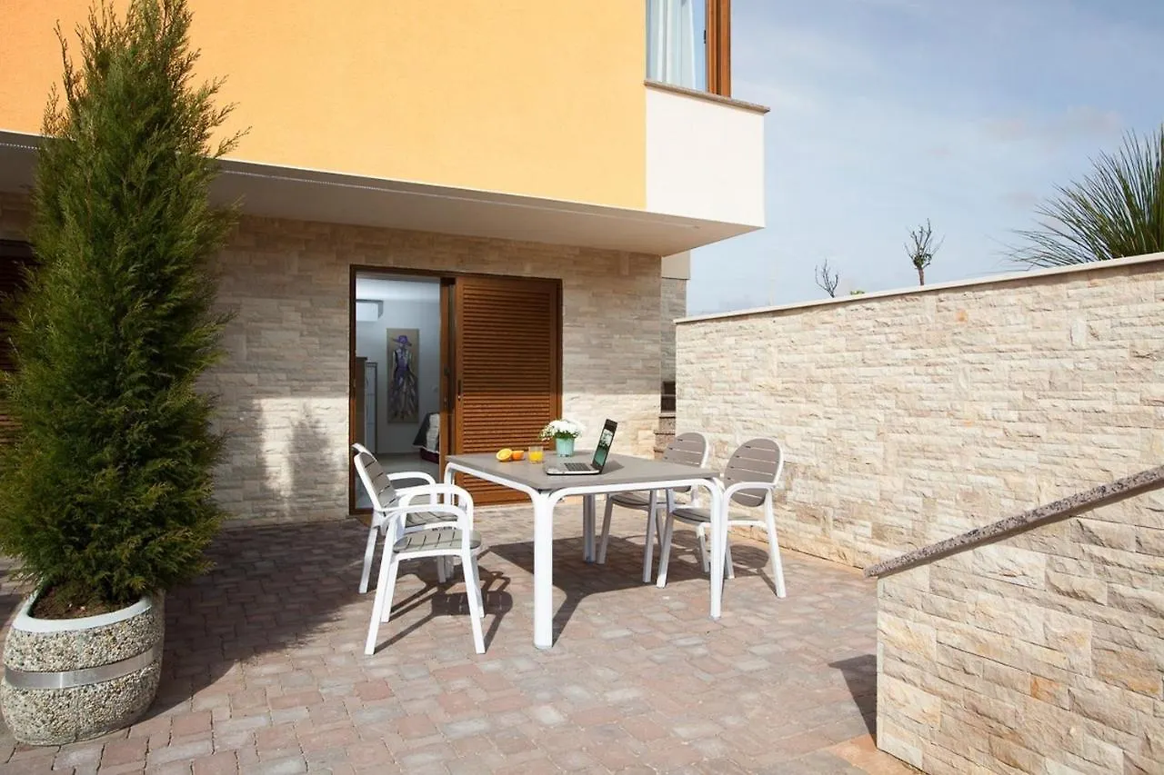 Villa Malibu One Vir Croatia