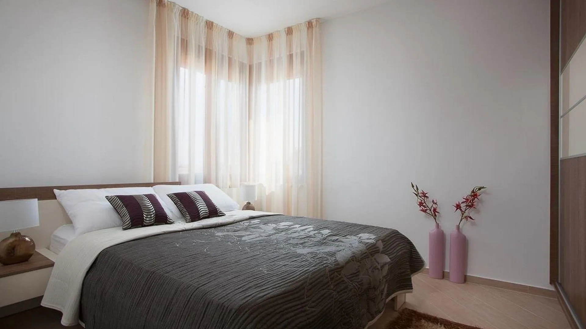Villa Malibu One Vir Apartment