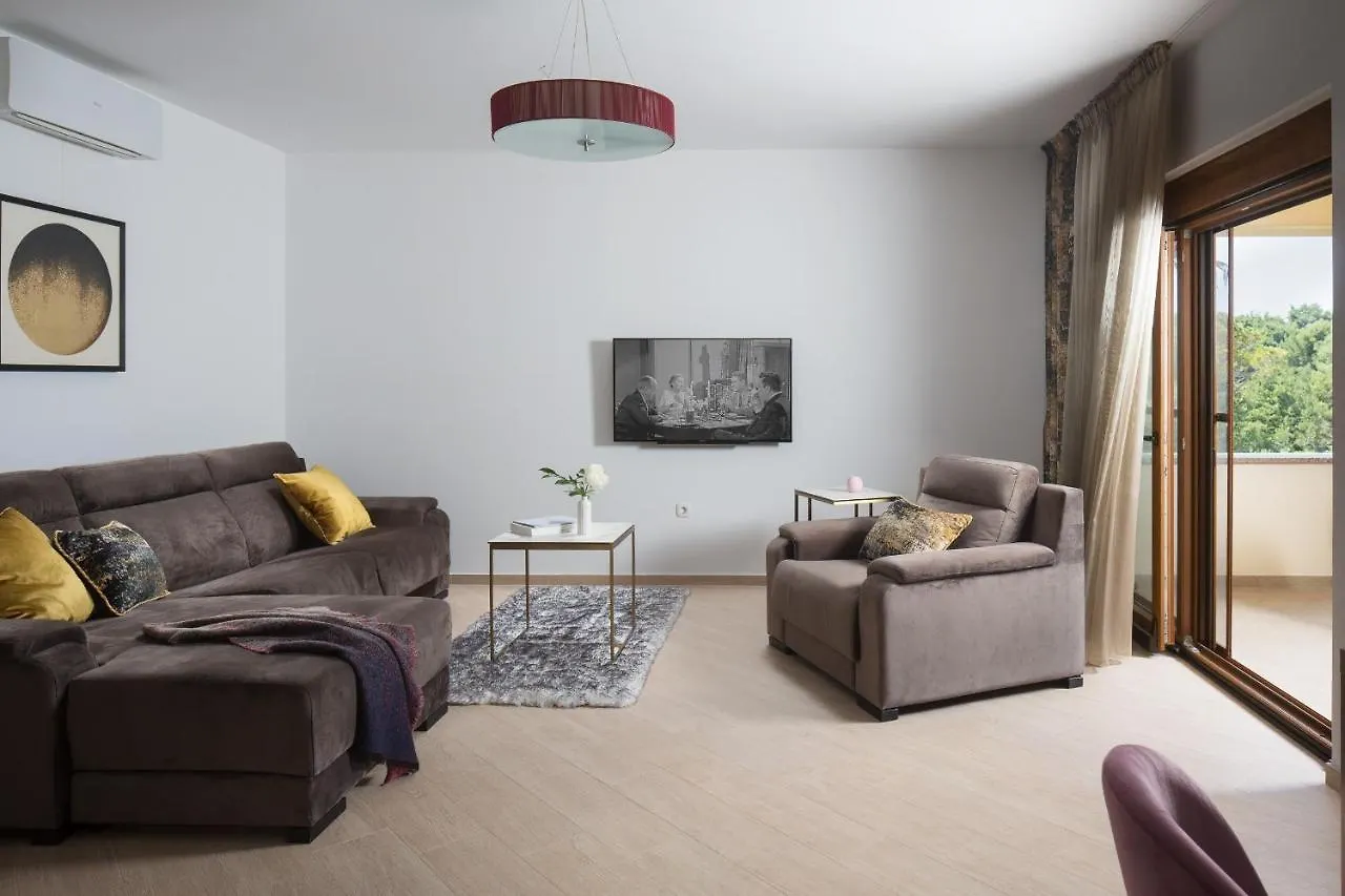 Villa Malibu One Vir Apartment