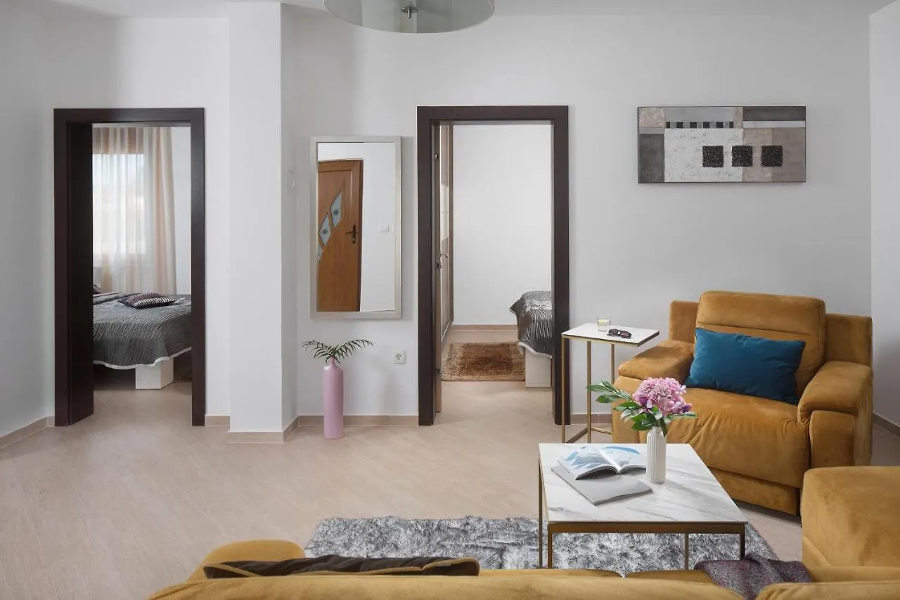 Apartment Villa Malibu One Vir